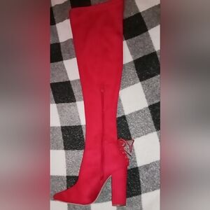 SD Ruby Knee-High Boots
